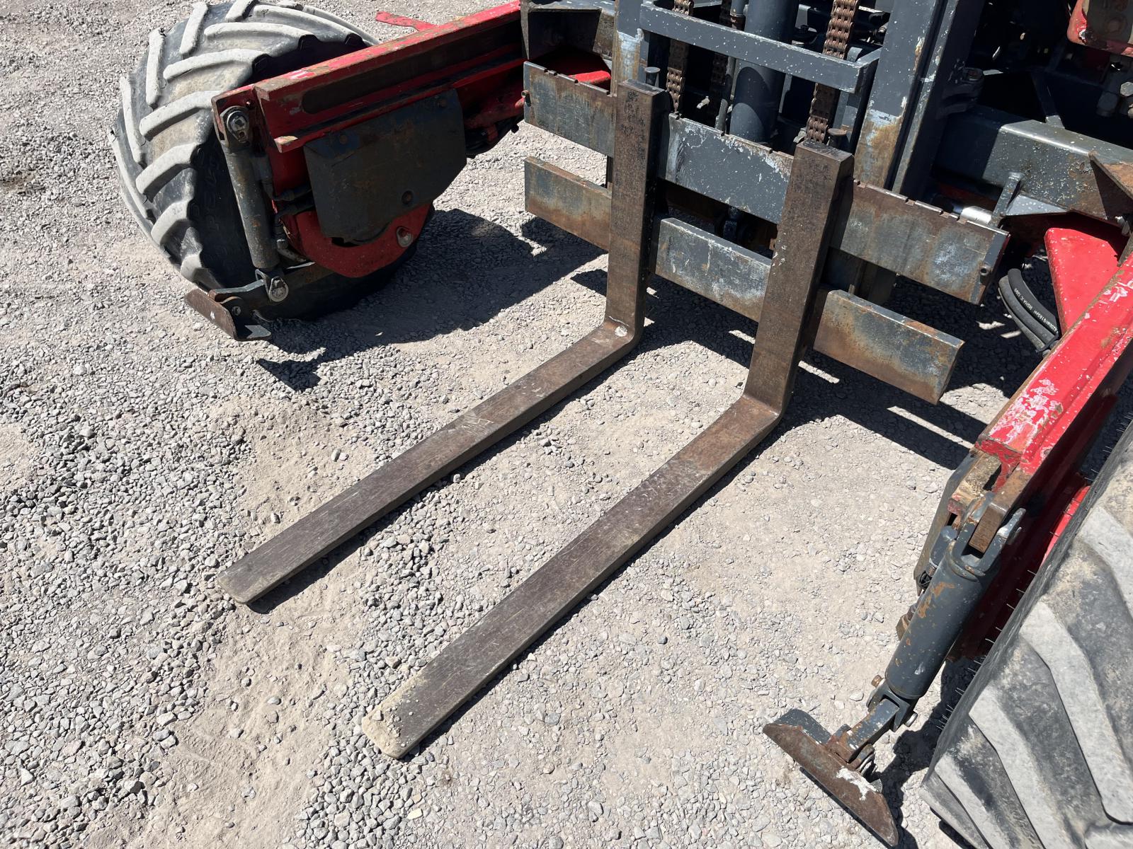 ./imagenes/INVOICE/2019/17233/MONTACARGAS MOFFETT M5500 (6).JPG